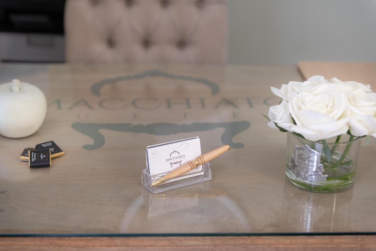Macchiato Suites Boutique Guest House Napoli Bagian luar foto